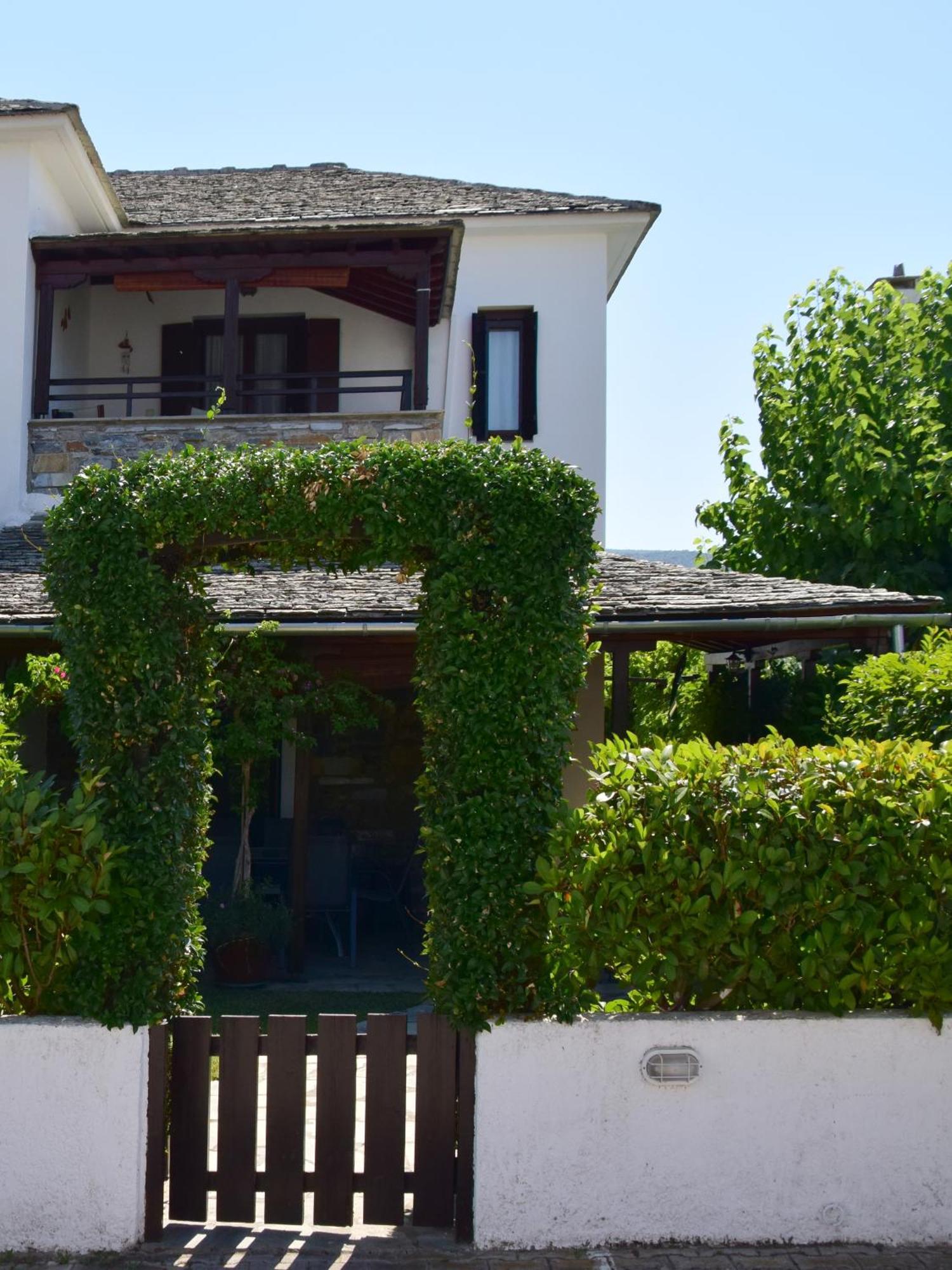 Villa Starfish Koropi Exterior foto